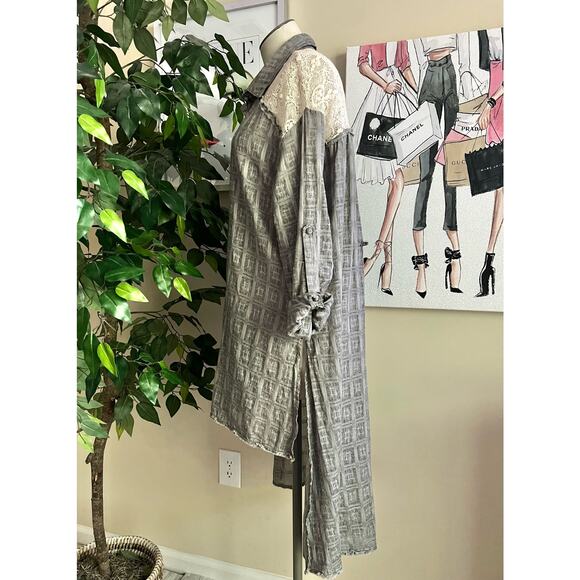 Ryu Oversized Boho Lagenlook Flowy Crochet Hi Lo Button Down Shirt Size Small - Picture 4 of 11